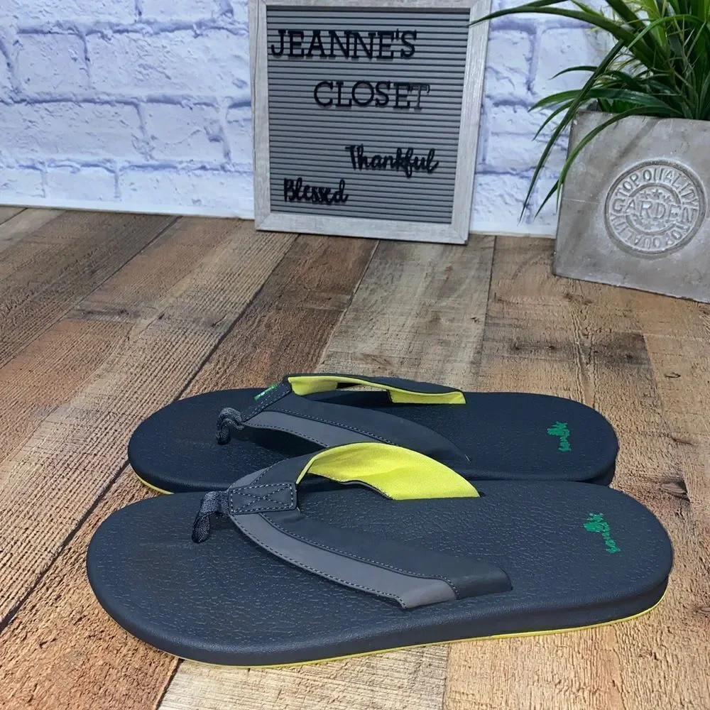 SANUK Brumeister Charcoal/Lightening Flip‎ Flop Thongs Shoes Men's Size 14